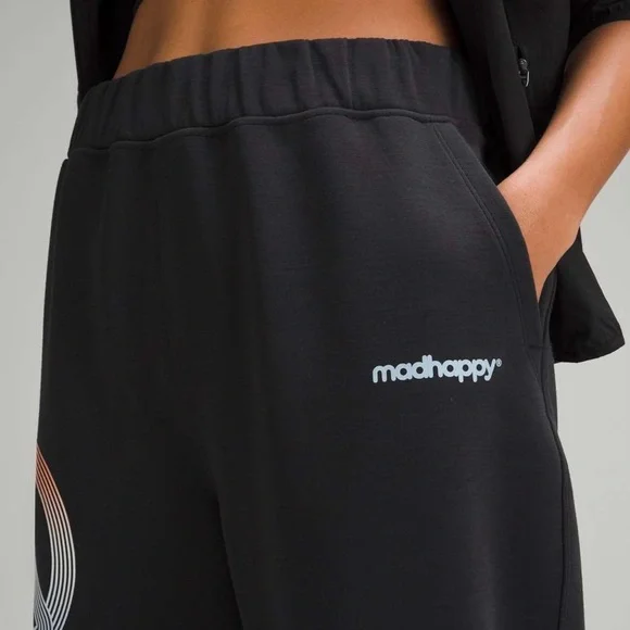 Lululemon x Madhappy Relaxed High-Rise Jogger - Picture 4 of 15